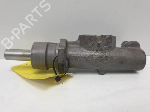 Used Brake master cylinder FORD MONDEO I Turnier (BNP) 1.8 i 16V (115 hp) 9136431
