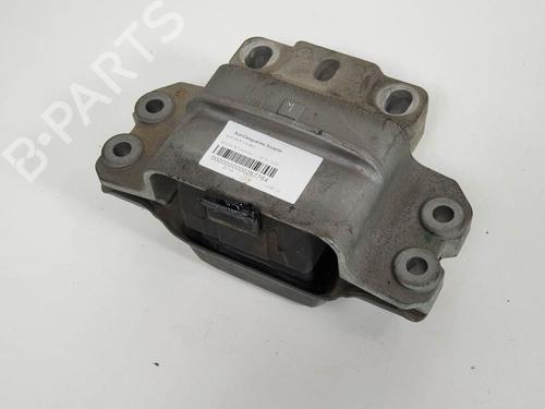 Used Support Support SKODA YETI (5L) 1.2 TSI (110 hp) 13953806 13953806