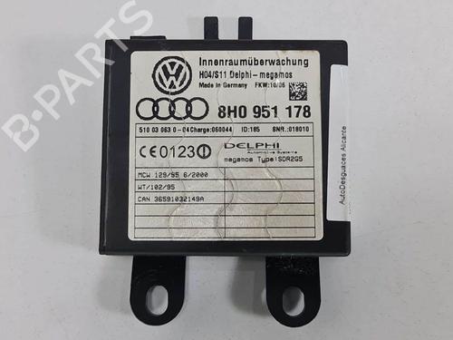 Used Electronic module Electronic module AUDI A4 B7 Convertible (8HE) 3.2 FSI quattro (255 hp) 7449271 7449271