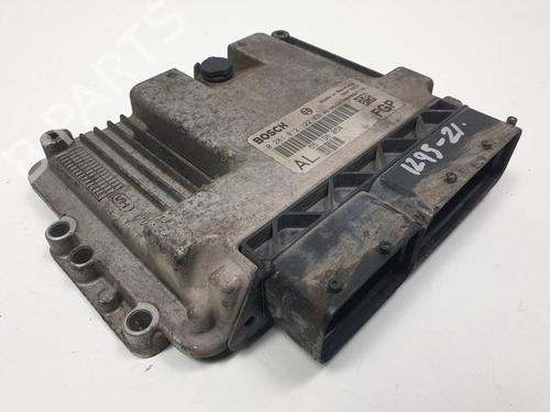 Used Engine control unit (ECU) Engine control unit (ECU) OPEL ASTRA H GTC (A04) 1.9 CDTI (L08) (120 hp) 11885113 11885113