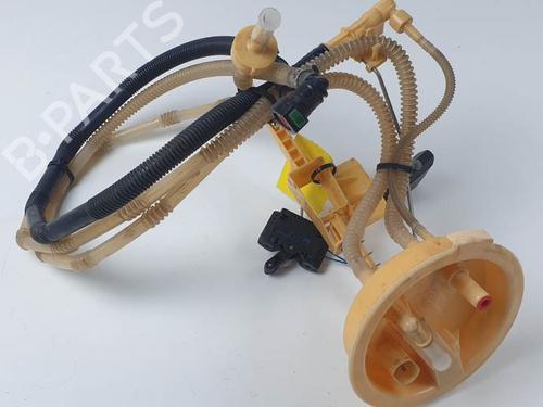 Used Fuel pump BMW 3 (E90) 320 d (177 hp) 29248110