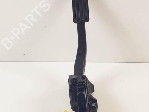 Used Pedal Pedal 18553312 18553312