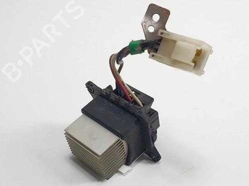 Used Heater resistor Heater resistor SUBARU FORESTER (SH_) 2.0 D AWD (SHH, SHD, SHN) (147 hp) 11865052 11865052