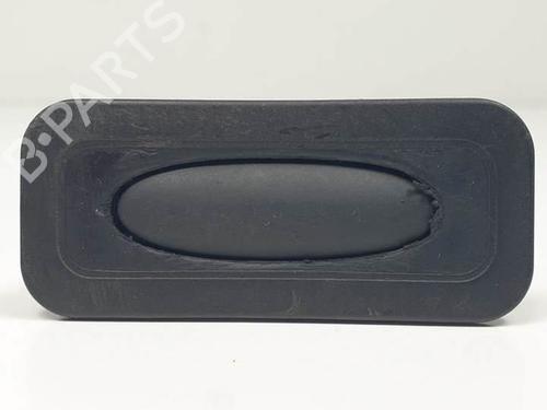 Used Tailgate handle RENAULT MEGANE II Estate (KM0/1_) 1.5 dCi (KM02, KM13) (101 hp) 25145769