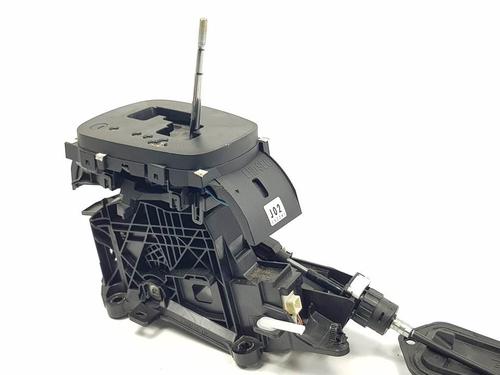 Used Gear lever Gear lever TOYOTA YARIS (_P13_) 1.3 (NSP130_, NSP130) (99 hp) 14940604 14940604