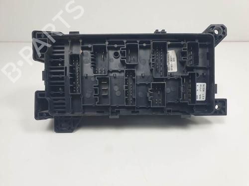 Used Fuse box Fuse box KIA SORENTO I (JC) 2.5 CRDi (170 hp) 11043991 11043991