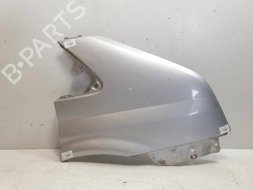 Used Right front fenders Right front fenders 38301118 38301118