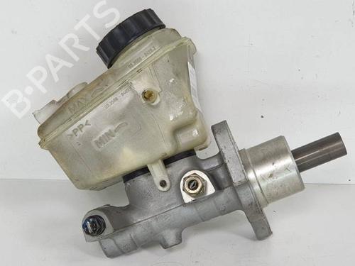 Brake master cylinder BMW 3 (E46) 318 i | BP6870872M77 