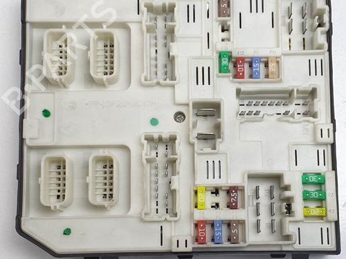 Used Fuse box Fuse box RENAULT MEGANE III Hatchback (BZ0/1_, B3_) 1.2 TCe (BZ2B, BZ11) (116 hp) 25140945 25140945