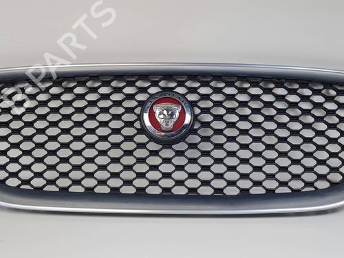 grille-jaguar-xe-x760-2015-34643671 main image