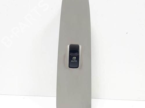 Used Right front window switch Right front window switch KIA OPIRUS (GH) 3.5 (203 hp) 16143970 16143970