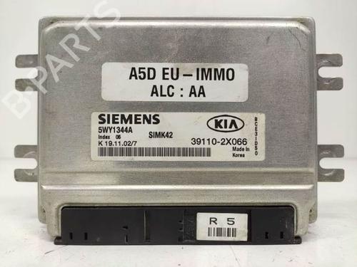Used Engine control unit (ECU) KIA RIO I Hatchback (DC) 1.5 16V (97 hp) 8265095