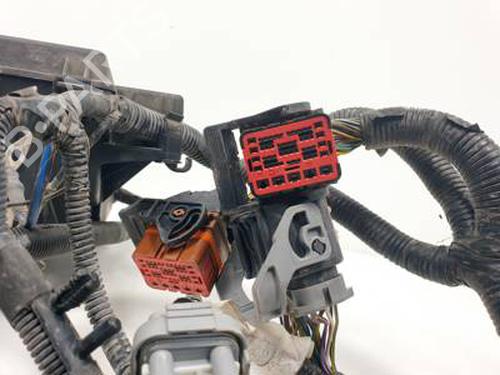 Fuse box FORD TRANSIT CUSTOM V362 Van (FY, FZ) 2.2 TDCi | BP31033841E1 