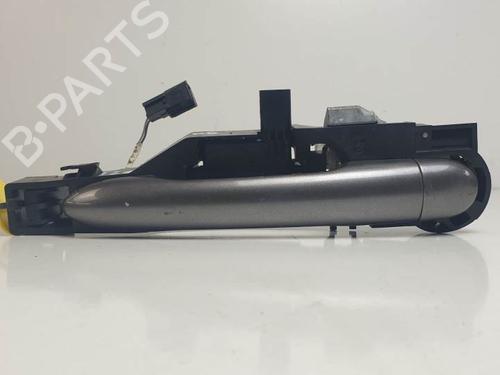 Used Front right exterior door handle RENAULT LAGUNA III (BT0/1) 2.0 dCi (BT07, BT0J, BT14, BT1A, BT1S) (131 hp) 24934334