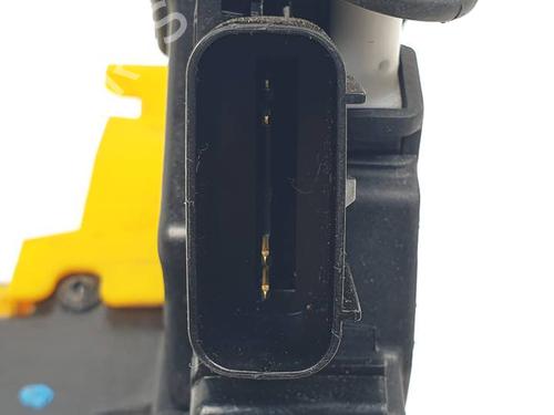 Front right lock KIA CEE'D (JD) 1.4 CRDi 90 | BP29538659C97