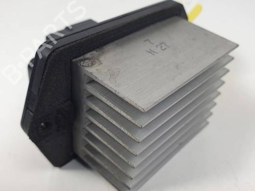 Used Heater resistor Heater resistor LAND ROVER RANGE ROVER SPORT I (L320) 3.0 D 4x4 (256 hp) 30762734 30762734