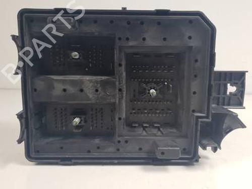Fuse box OPEL MOKKA / MOKKA X (J13) 1.6 CDTI (_76) | BP30844131E1