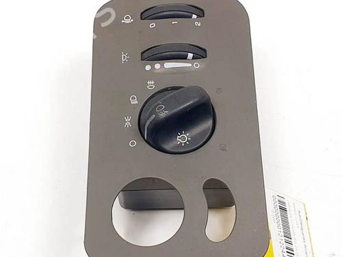 Used Headlight switch Headlight switch CHRYSLER VOYAGER IV (RG, RS) 2.8 CRD (150 hp) 17772465 17772465
