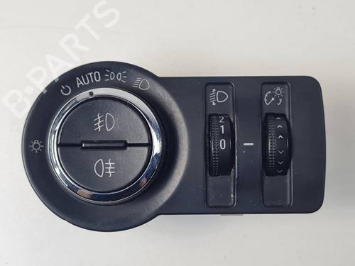 Used Headlight switch Headlight switch 34511943 34511943