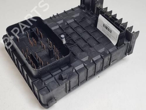 Fuse box VW GOLF V (1K1) 1.9 TDI | BP37066235E1 - Image 2