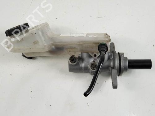 Brake master cylinder MAZDA 6 Estate (GJ, GL) 2.2 D | BP6944252M77 - Image 3