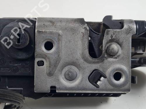front-right-lock-peugeot-208-i-ca_-cc_-2012-2013-2014-2015-2016-2017-2018-2019-2020-2021-29265725 main image