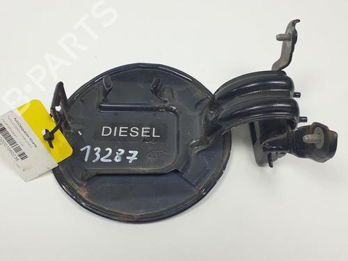 Fuel flap KIA SPORTAGE II (JE_, KM_) 2.0 CRDi 4WD | BP16014342C131 