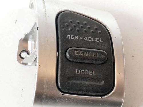 Used Steering wheel controls JEEP CHEROKEE (KJ) 2.8 CRD 4x4 (150 hp) 17479485