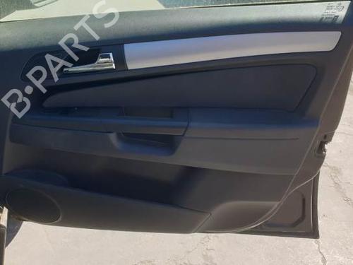 Right rear door OPEL ZAFIRA / ZAFIRA FAMILY B (A05) 1.9 CDTI (M75) | BP15615112C5 
