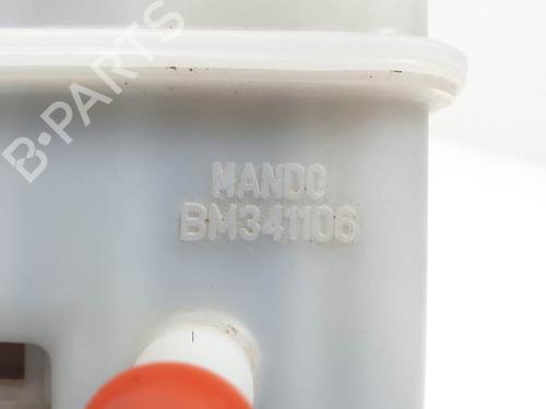 Brake master cylinder KIA SPORTAGE II (JE_, KM_) 2.0 i 16V | BP20715462M77 