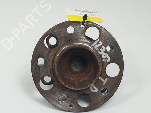 Used Right rear steering knuckle SSANGYONG XLV SUV e-XGi 160 (128 hp) 15711517