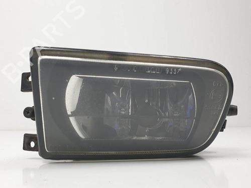 Used Left front fog light Left front fog light BMW 5 (E39) 528 i (193 hp) 12370427 12370427