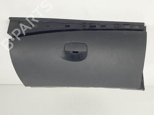Used Glove box Glove box RENAULT MEGANE III Hatchback (BZ0/1_, B3_) 1.2 TCe (BZ16, BZ28) (132 hp) 15858284 15858284