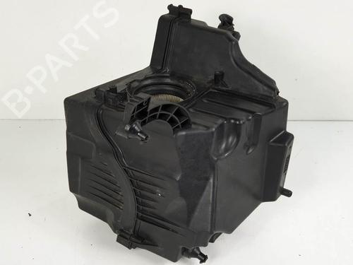 Used Air filter box Air filter box FORD KUGA I 2.0 TDCi 4x4 (163 hp) 13953130 13953130