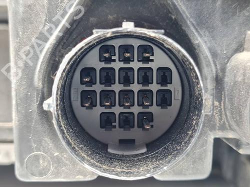 Right headlight LAND ROVER RANGE ROVER SPORT I (L320) 3.0 D 4x4 | BP29321730C29 