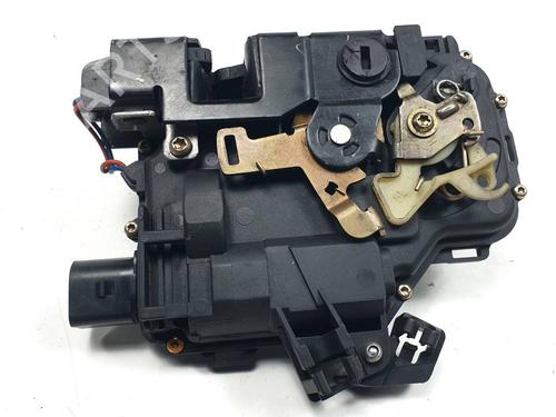 Venstre bak lås VW GOLF IV (1J1) 1.6 16V | BP29989804C100 