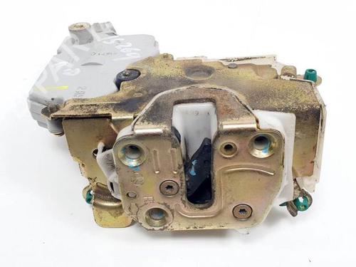 Used Front right lock NISSAN PRIMERA (P11) 1.6 16V (106 hp) 25137798