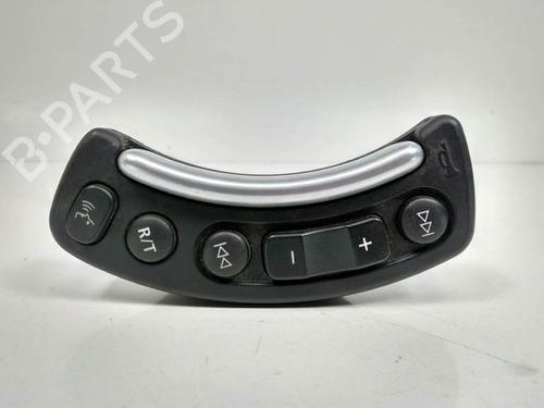 Used Steering wheel controls Steering wheel controls LAND ROVER RANGE ROVER III (L322) 4.2 4x4 (396 hp) 7278206 7278206