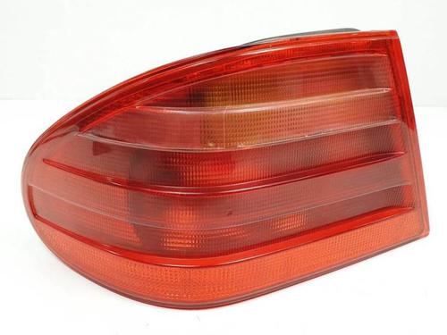 Left taillight MERCEDES-BENZ E-CLASS (W210) E 290 Turbo-D (210.017) | BP20153190C34