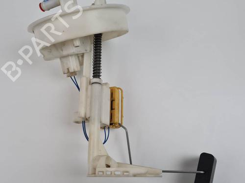 Used Fuel pump Fuel pump MERCEDES-BENZ E-CLASS T-Model (S211) E 270 T CDI (211.216) (177 hp) 28061643 28061643