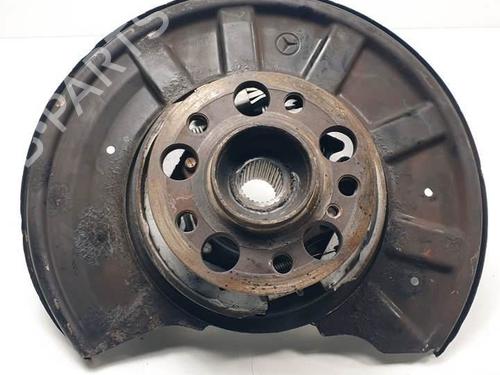 Used Left rear steering knuckle Left rear steering knuckle MERCEDES-BENZ E-CLASS (W212) E 220 CDI / BlueTEC (212.001, 212.002) (170 hp) 18956261 18956261