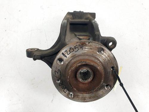Used Right front steering knuckle Right front steering knuckle CITROËN C3 III (SX) 1.2 VTi 82 (82 hp) 15178589 15178589