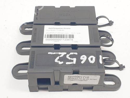 Used Fuse box JAGUAR XF I (X250) 2.7 D (207 hp) 16579366