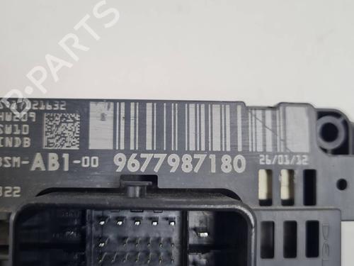Fuse box CITROËN C4 II (NC_) 1.6 HDi 90 | BP38083339E1 - Image 4