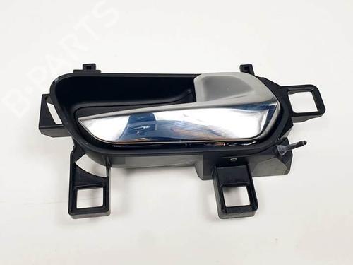 Used Rear right interior door handle Rear right interior door handle 19657032 19657032
