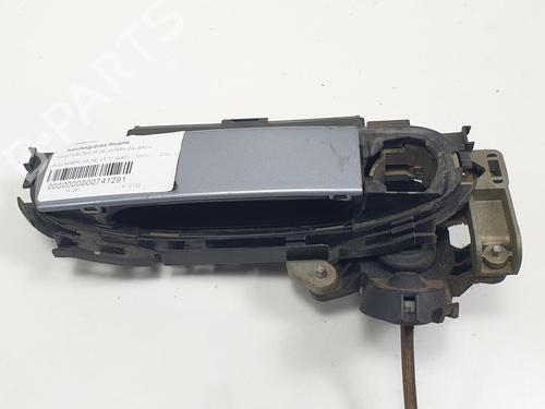 Venstre foran utvendig håndtak AUDI A4 B6 (8E2) 2.5 TDI quattro (180 hp) 11090050