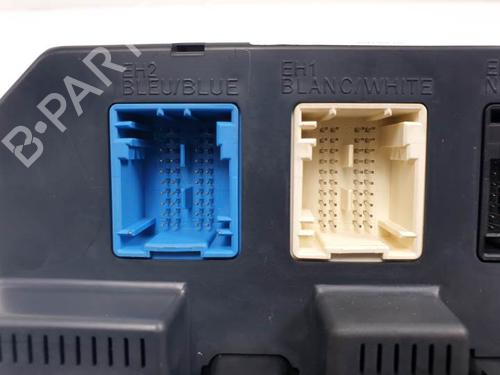 Fuse box PEUGEOT 308 I (4A_, 4C_) 1.6 HDi | BP29245290E1