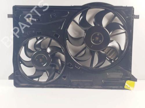 Used Radiator fan Radiator fan VOLVO S80 II (124) D5 AWD (185 hp) 19028252 19028252