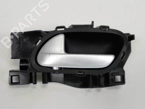 Venstre fortil invendig håndtag CITROËN BERLINGO MULTISPACE (B9) 1.6 HDi 90 (90 hp) 7038996