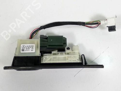 Tailgate handle MERCEDES-BENZ GLA-CLASS (X156) GLA 220 d 4-matic (156.905) | BP7287469C132 